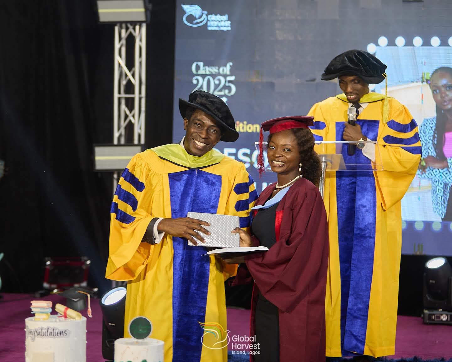 Graduation 9